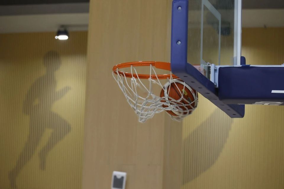 inews, max inews, max